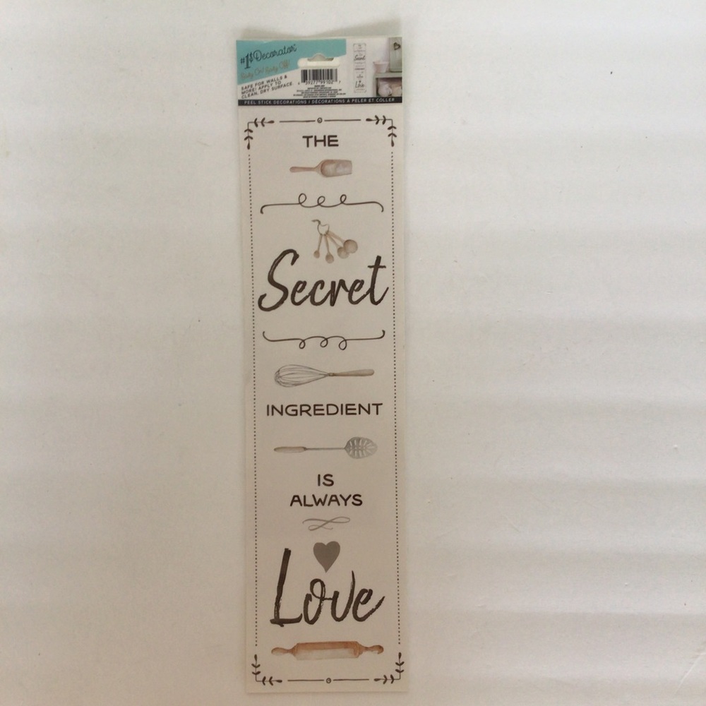 KITCHEN WALL DECALS NWT